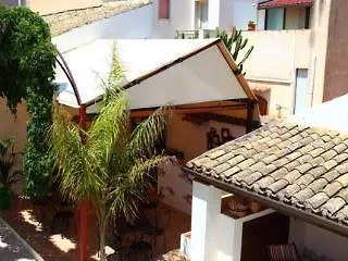 Sabir Bed & Breakfast 3*